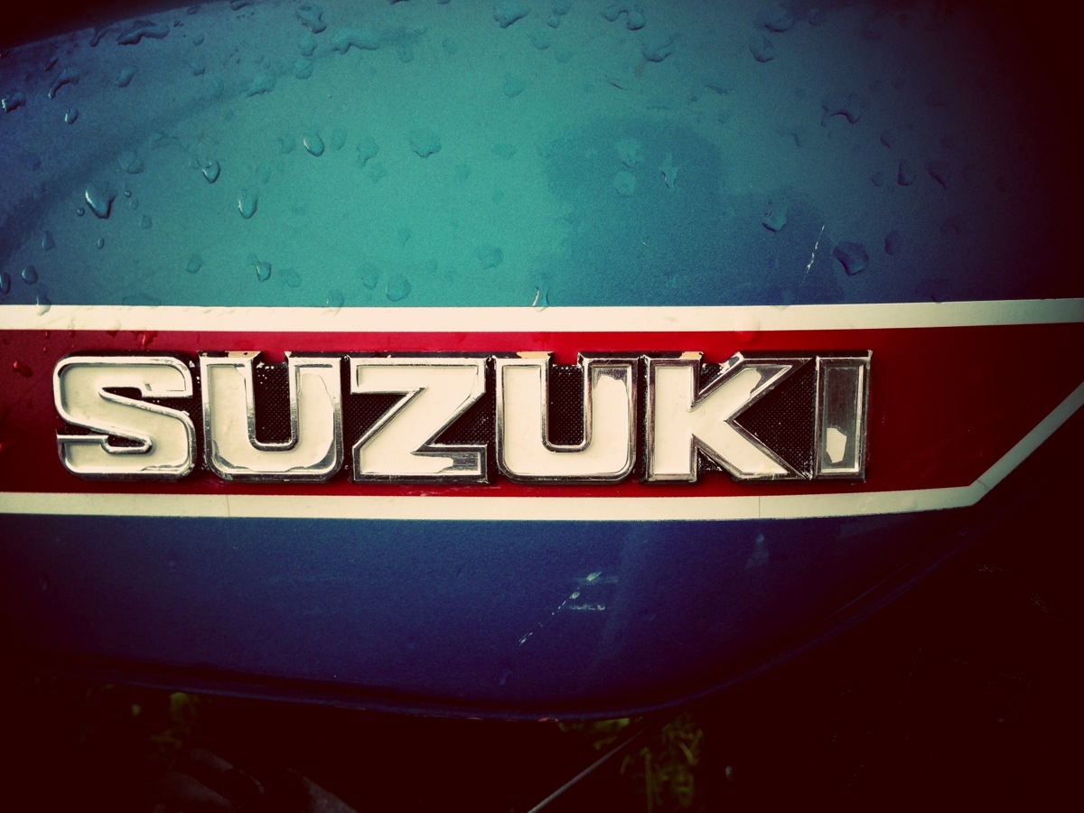 Vintage Suzuki Logo