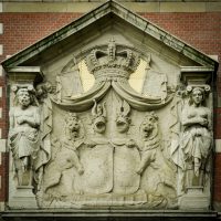 Relief sculpture on the exterior of Centraal Station in Amsterdam, 2006. | shot by Jon Armstrong for Blurbomat.com